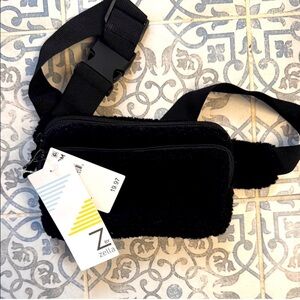 Zella Black Textured Belt Pack